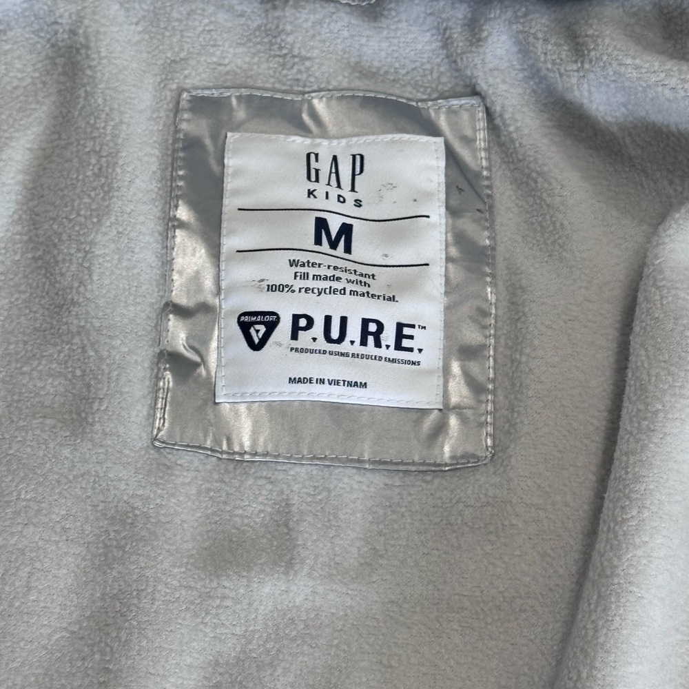 GAP Metallic Silver Hooded Kids Quilted Puffer Coat - Picture 3 of 4